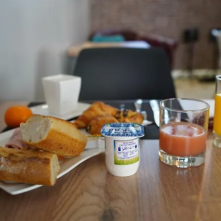 Alive De Quebec 3* Rouen