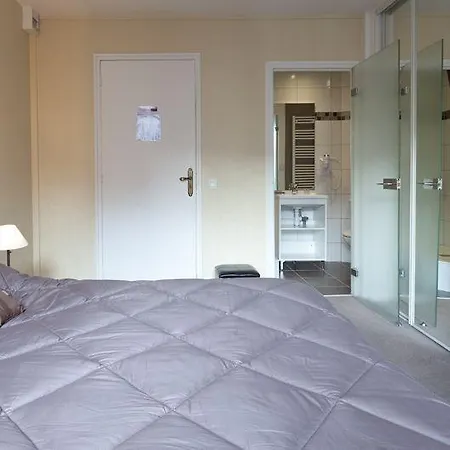 De Quebec Szálloda 3*