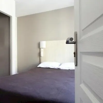 De Quebec 3* روان