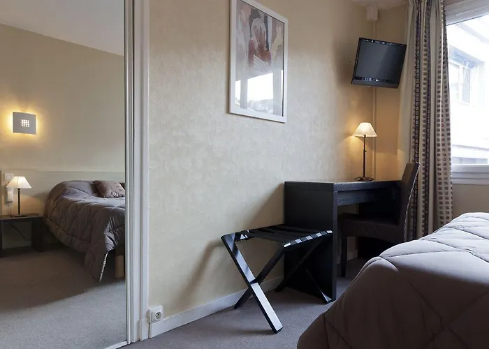 Alive De Quebec Hotell 3*