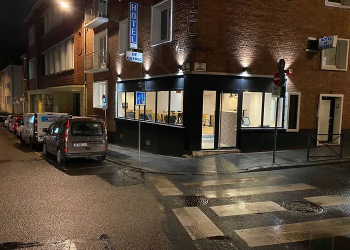 Szálloda De Quebec 3*